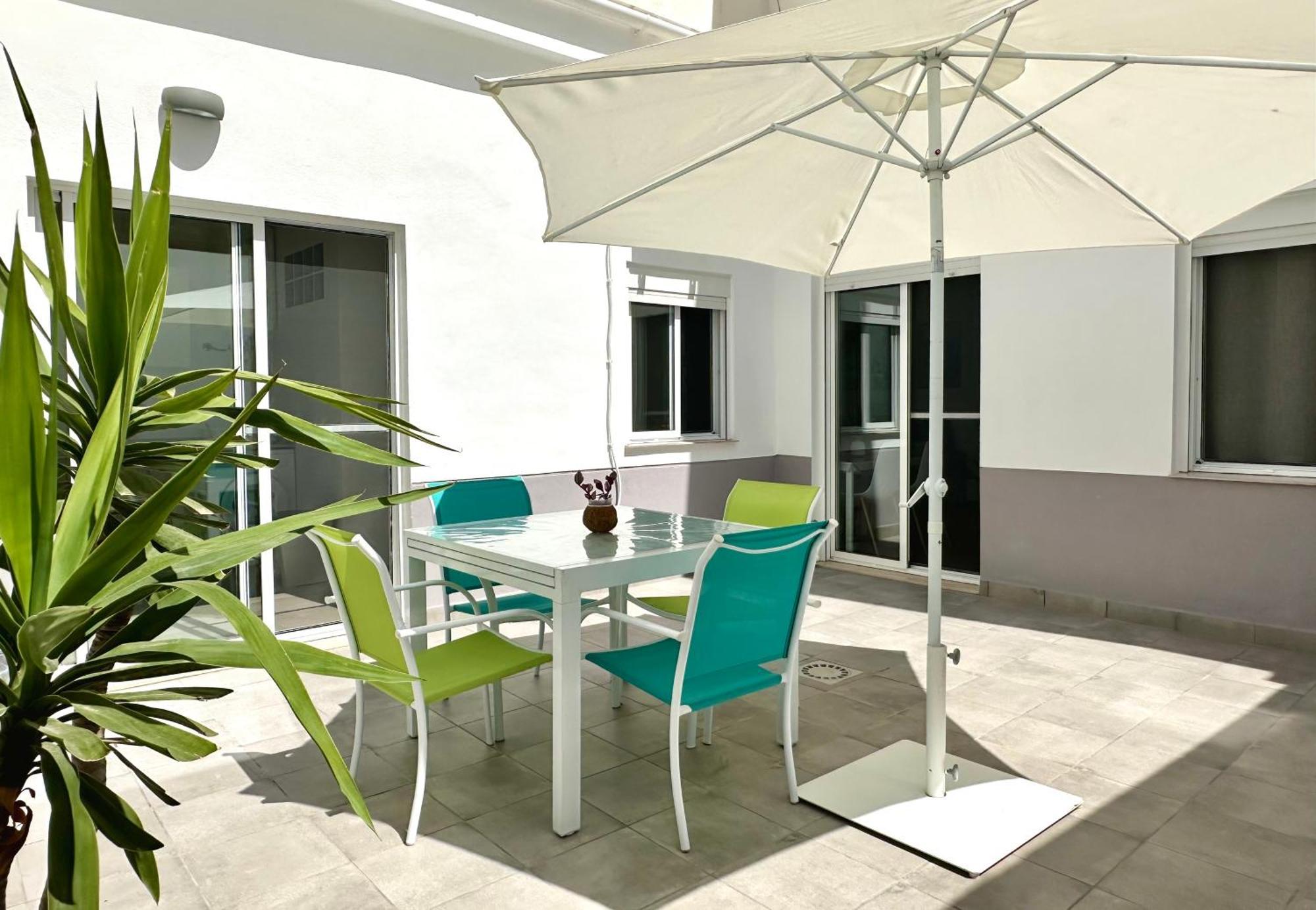Apartment Bonita Planta Baja Con Patio En 1ª Linea De Playa *